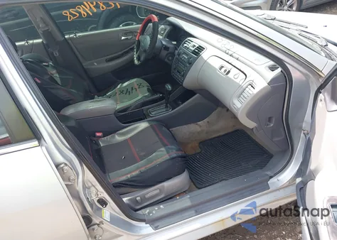 2001 Honda Accord 3.0 Ex z USA, uszkodzony, nr VIN 1HGCG16581A047579